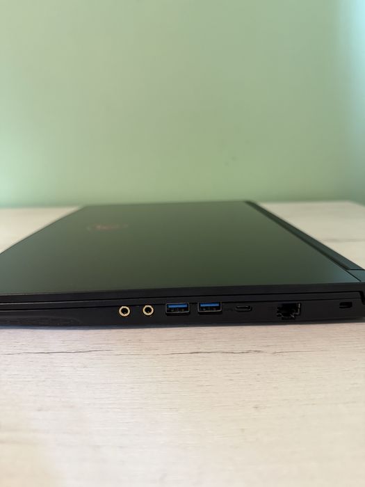 Laptop gaming MSI GF63 Thin 9SC