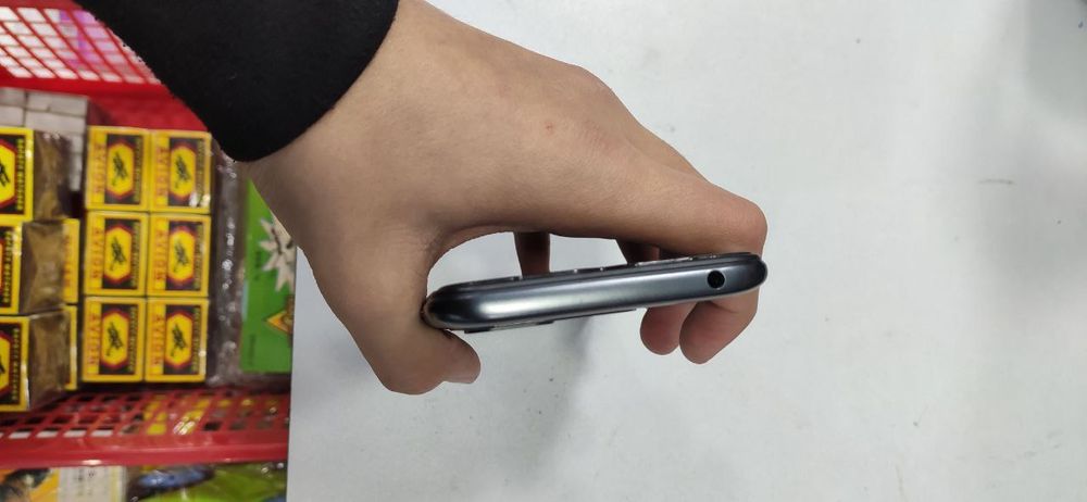 Redmi 10 A 2 32 Kor bor 3 oy ishlatilgan