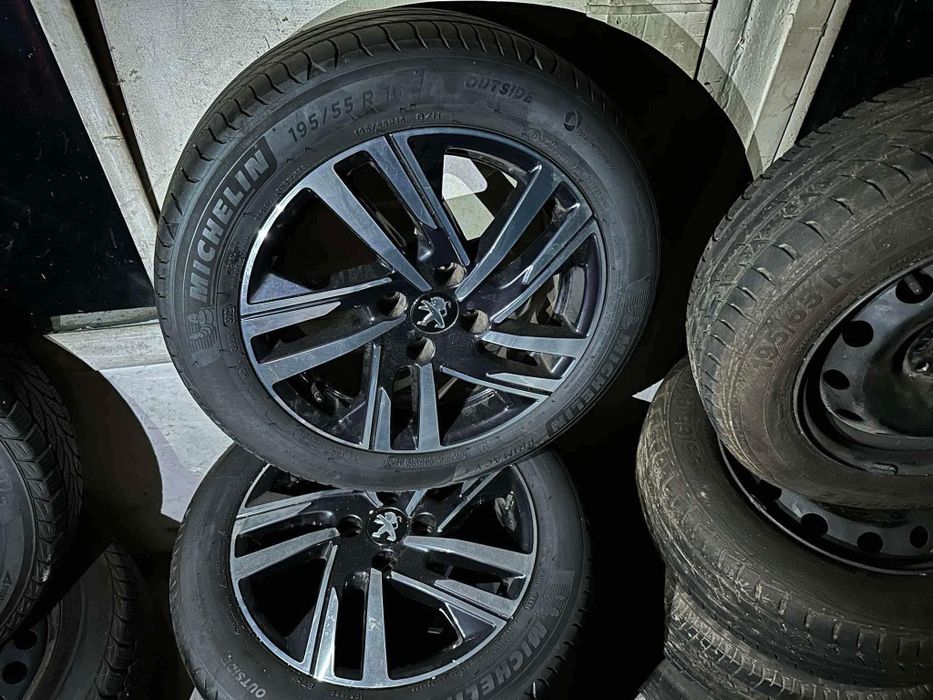 Джанти с гуми 4х108 за Пежо и Ситроен