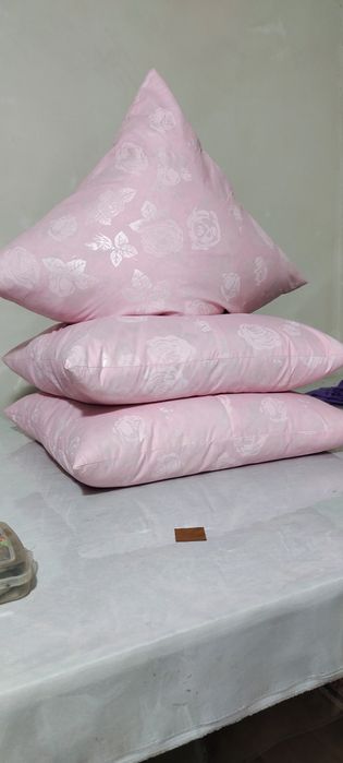 Продам подушек пера