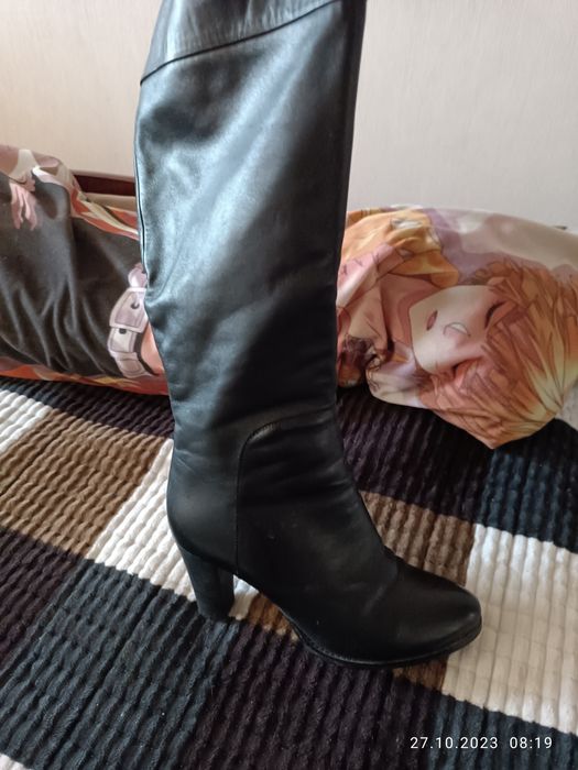 Продам сапоги 2000