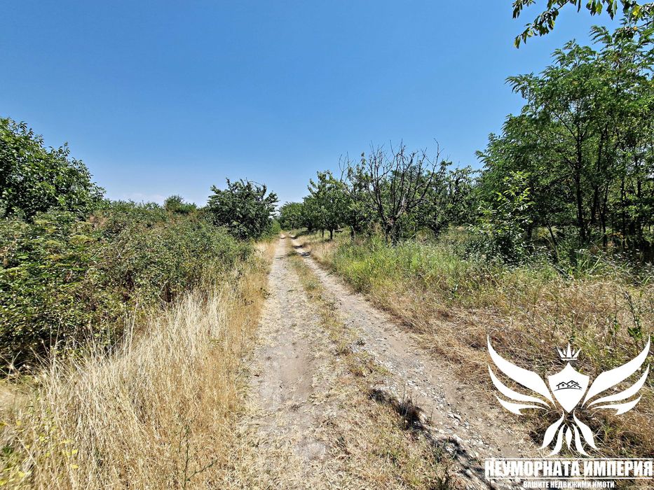 Продавам парцел/земя с площ от 1111кв.м. в село Руен общ.Куклен