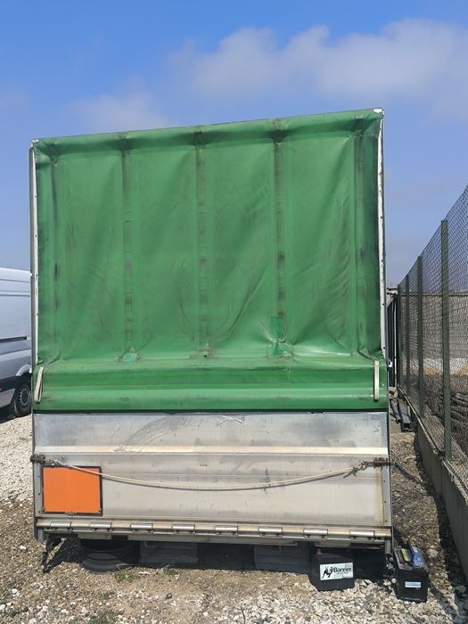 Фургон за Камйон Ивеко 35