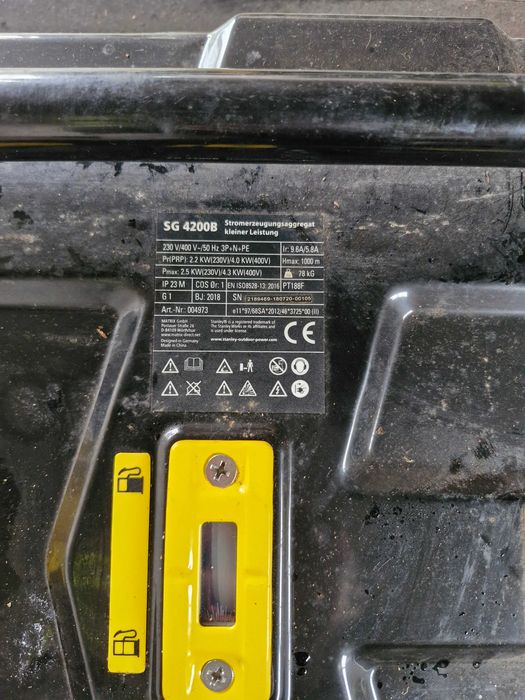 Generator pe benzina