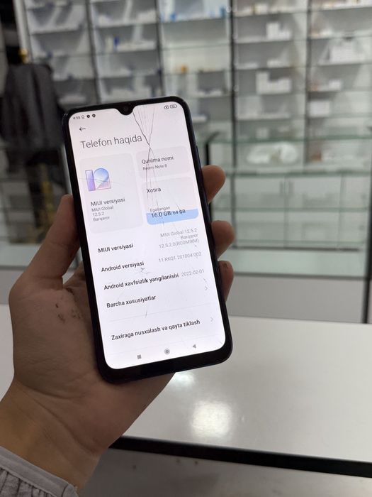 Redmi Note 8 4/64gb срочни сотилади