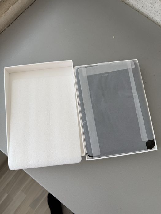 Apple iPad A16, 256 GB, Wi‑Fi