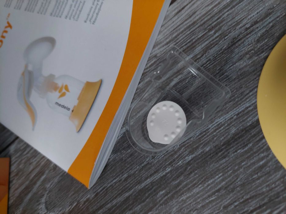 Medela Harmony Механична помпа за кърма