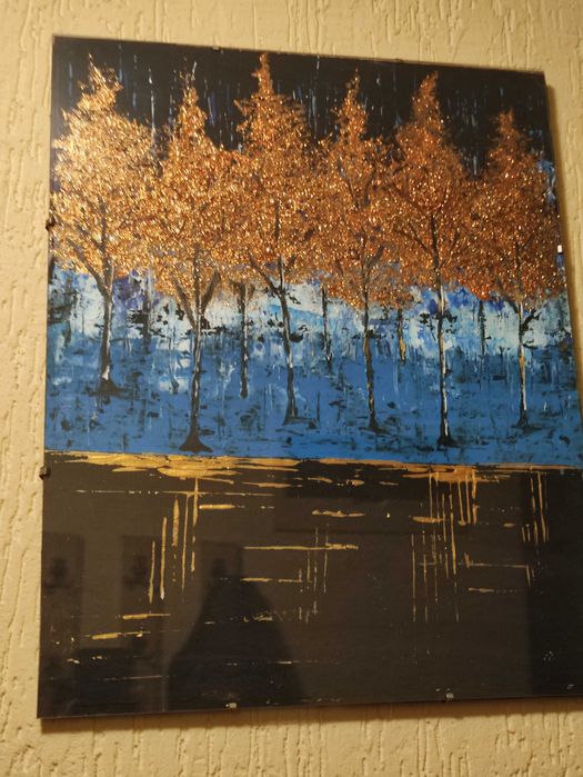 Продавам три картини