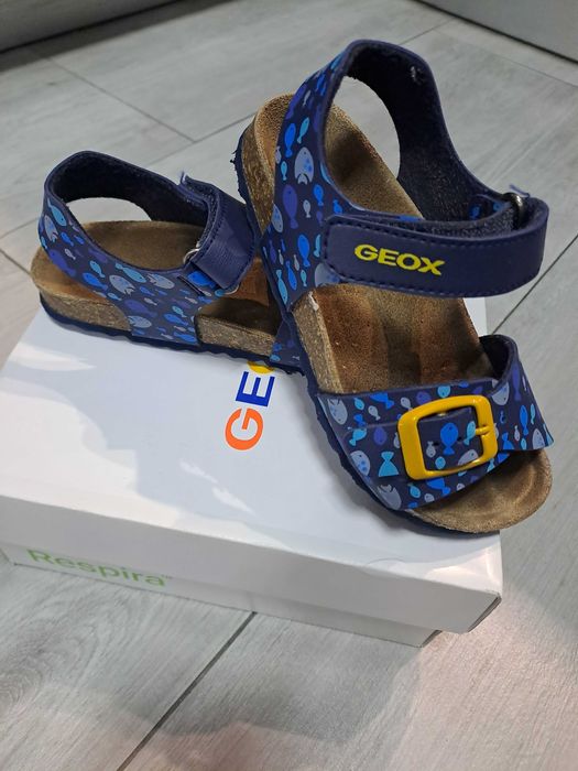 Детски сандали Geox