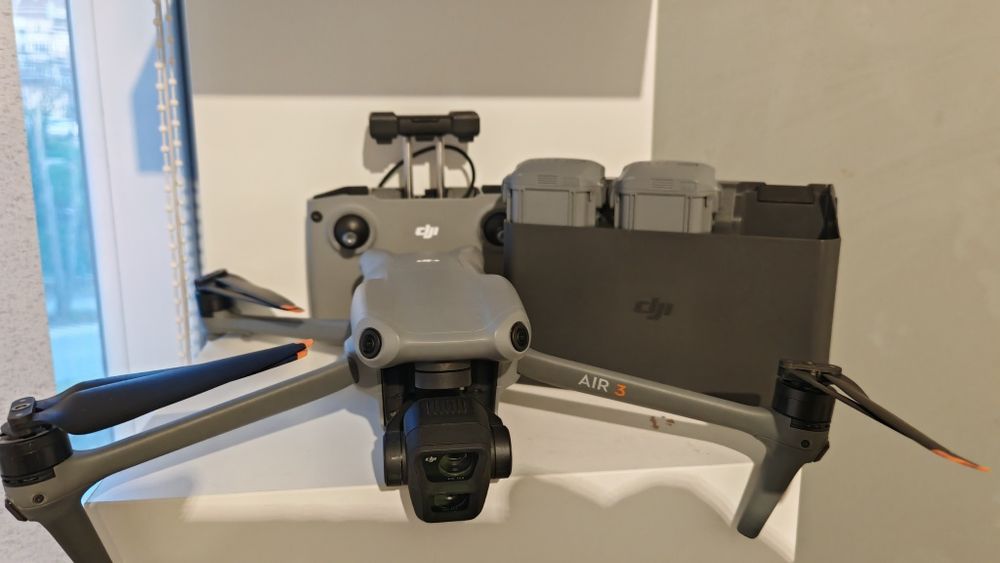 DJI AIR 3 Fly more combo