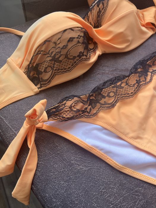 Оригинален бански