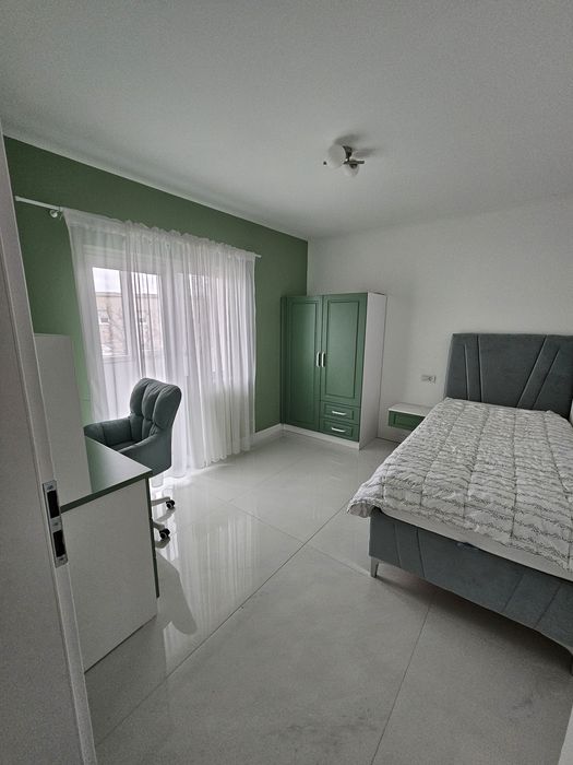 Apartament deosebit cu 4 camere,situat în centrul orașului  Arad