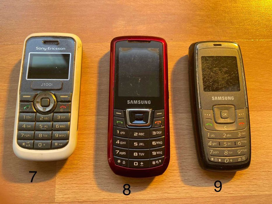 Лот стари GSM апарати