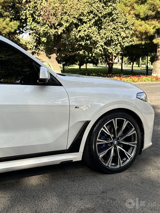 Bmw x7 xdrive 40i