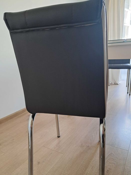 Set masa extensibila cu 6 scaune