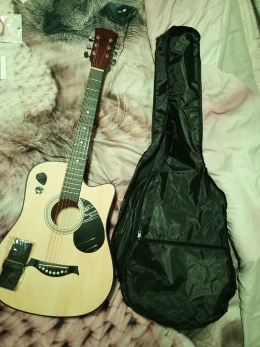 Akustik gitara Full flight,klassik,6torli,boshlovchilar uchun