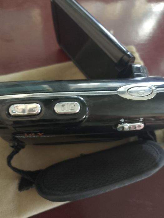 Fotoapparat.vedio ham olsa boʻladi