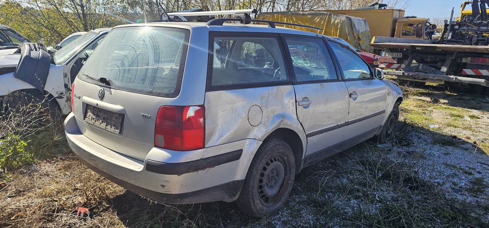 Volkswagen Passat 1,9 TDI 90 К.С НА ЧАСТИ