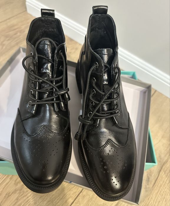 Ботинки классические Tamido