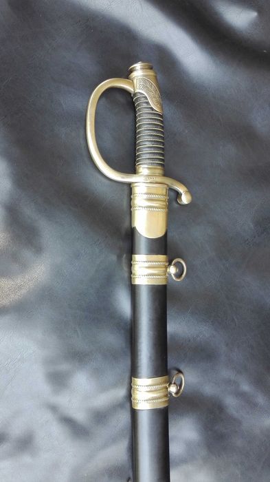 Офицерска сабя Александър Батенберг