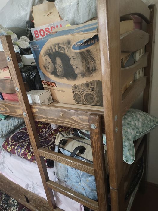 Двух яростная кровать б/у