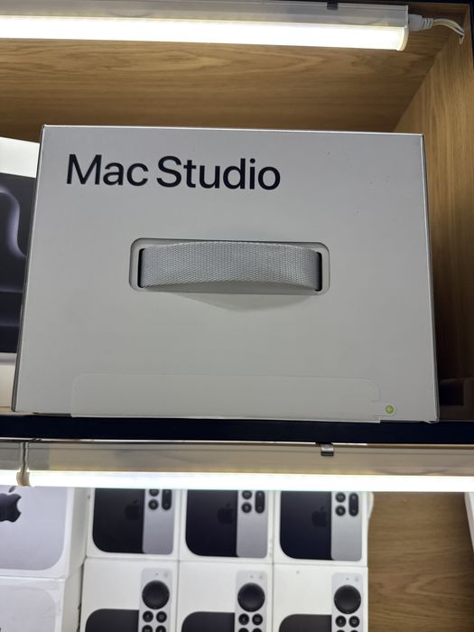 Mac stuido M3 ultra 96/1Tb