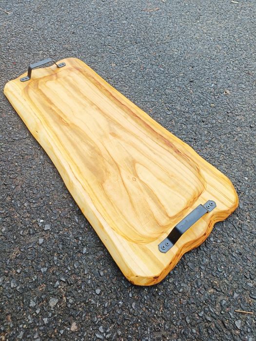 tocatoare si platouri servire din lemn de stejar si cires