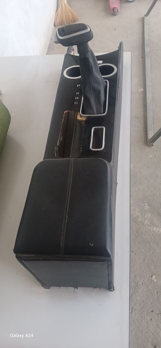 Ласетти бар сотилади