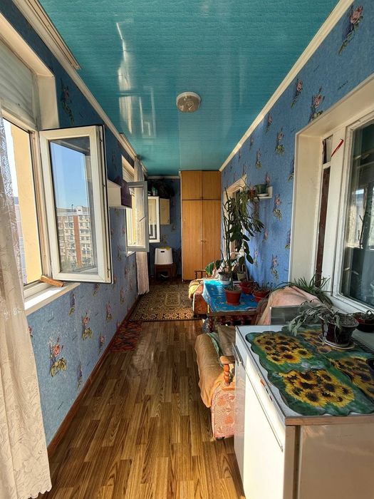 Срочно сотилади Сергели 7. 3/8/9. Балкон:2*6+2*3 85м²