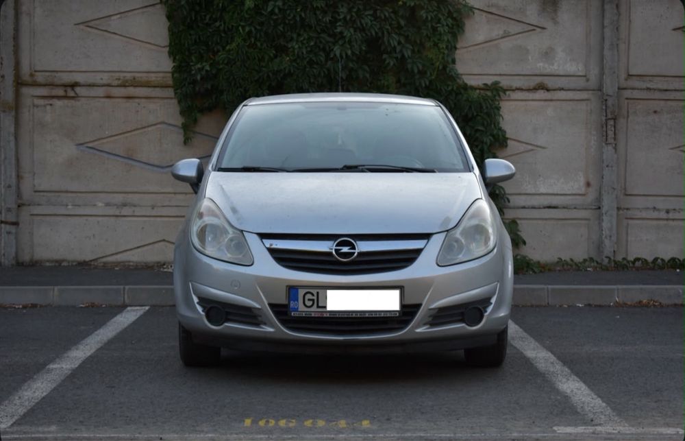 Opel Corsa 2007 / 120.000 km / consum mic
