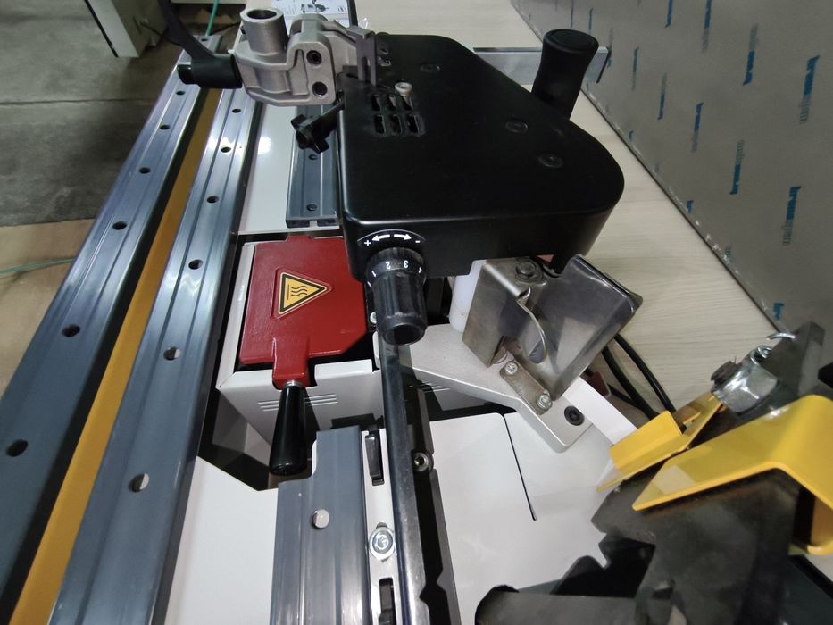 кантираща машина Virutex