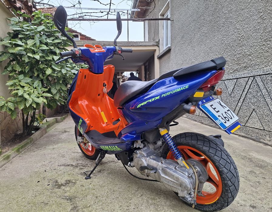 Продавам Yamaha Aerox 100cc