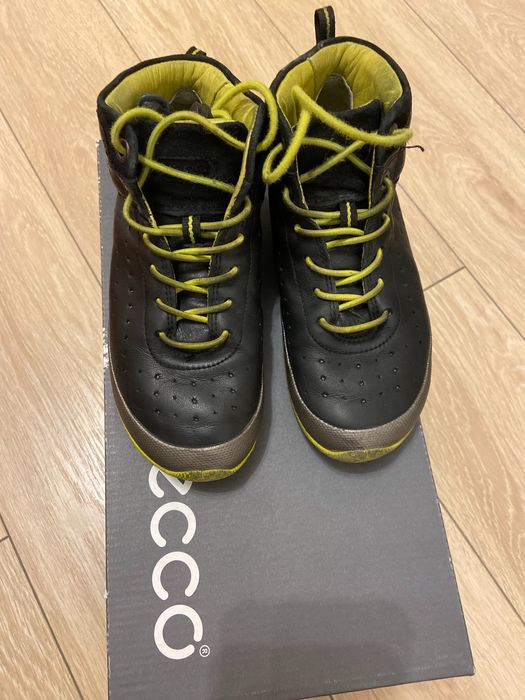 Ботинки детские Ecco 30 размер 2 шт