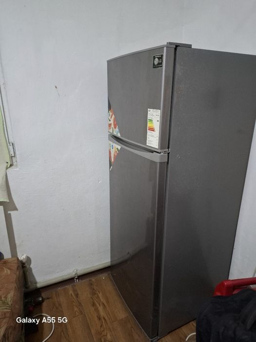 Холодильник сатылады