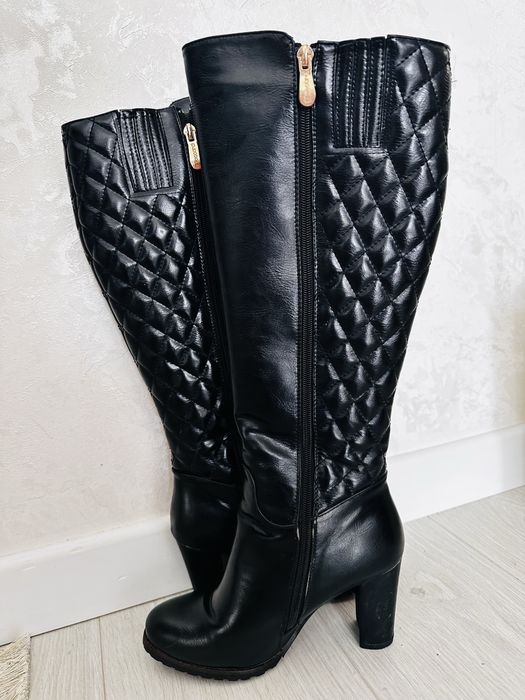 Продам зимние сапоги