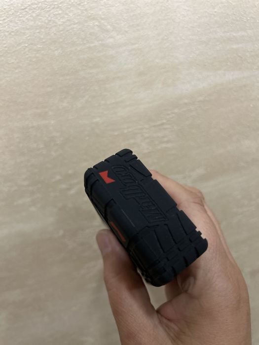Рядък колекционерски калъф за цигари Marlboro F1 Limited Edition (2014) - ЧИСТО НОВ