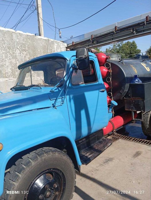 Водовоз сотилади