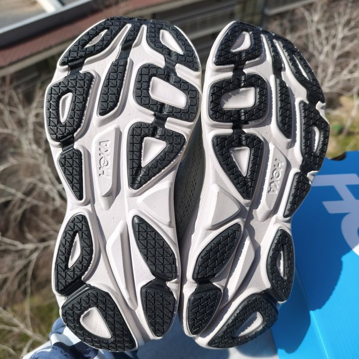 Hoka Bondi 8 “Grey” 44