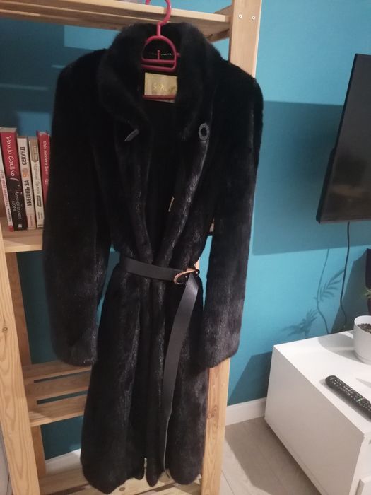 Продам норковую шубу