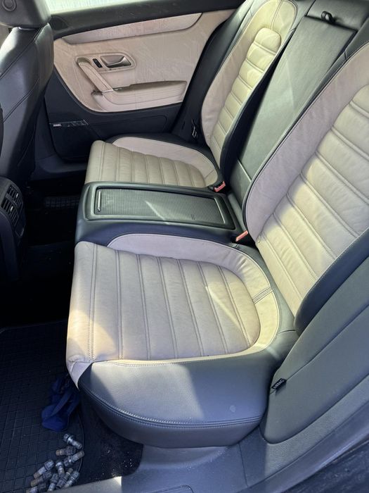 Фолксваген Пасат CC 2.0 Tsi  2013 год