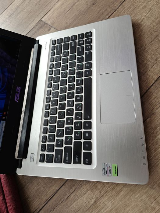 Игровой ASUS ноутбук Intel® Core™ i7
