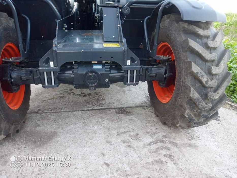 Продавам телескопичен товарач Bobcat TL 360