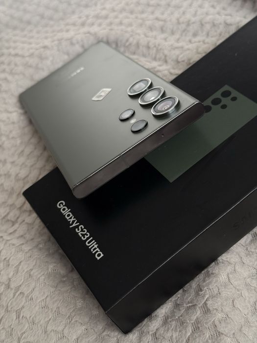 Vand Samsung S23 Ultra 256GB