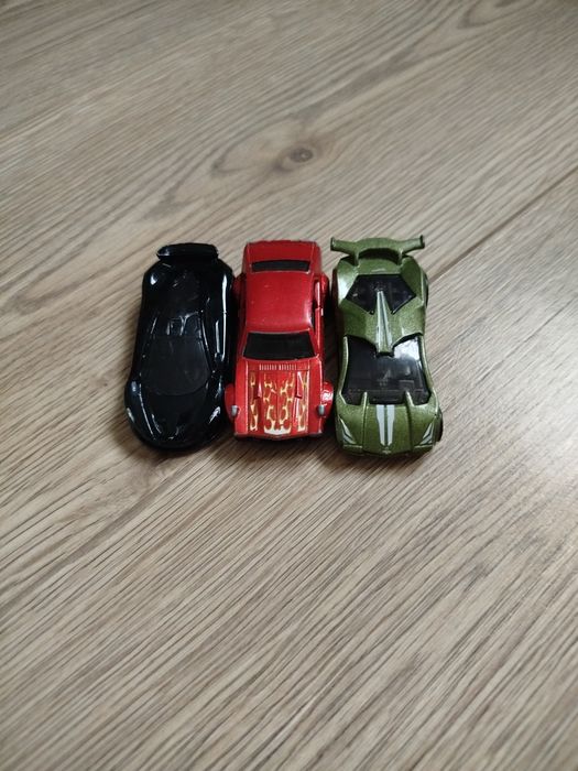 Машинки Hot Wheels