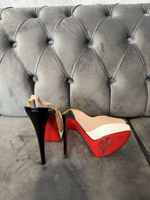 Pantofi Christian Louboutin
