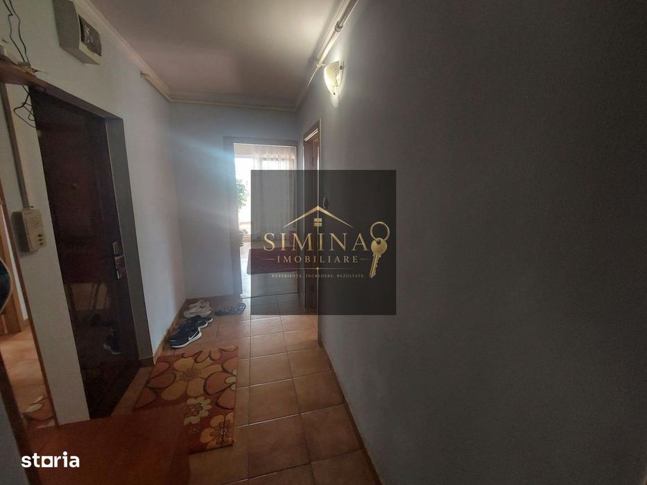 Apartament 2 camere, De Vânzare, Etaj Intermediar, Str Infratirii — fotografia 3