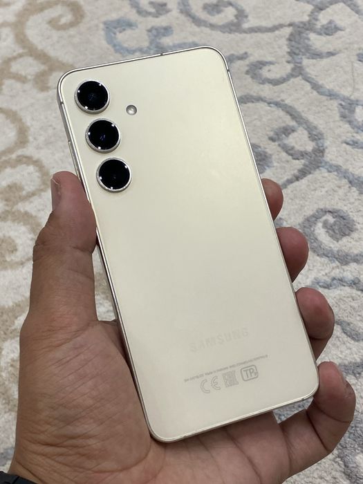 Продается Samsung S24