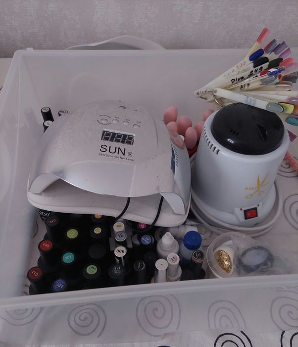 Продам бу всё для маникюра