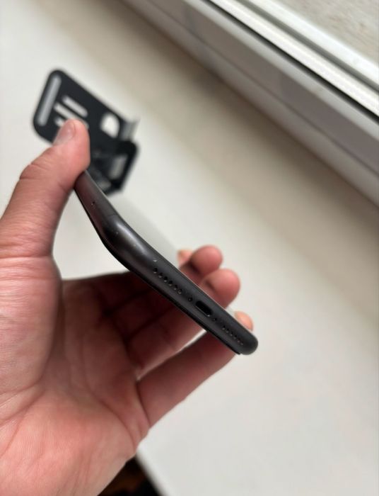 Продам Айфон 11 128гб Акб 100