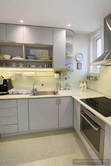 Дава се под наем Тристаен апартамент в Пловдив, Център - 65 кв.м за 550 € - Снимка #4